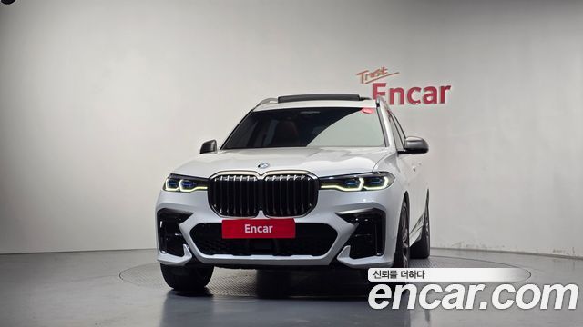 BMW X7 2021 — photo 3