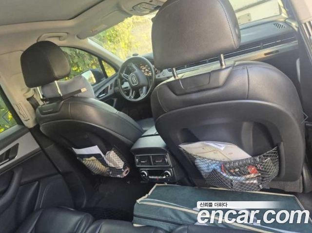 Audi Q7 2019 — photo 4