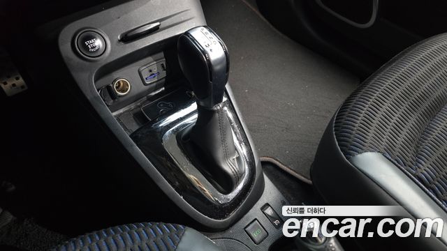 Renault Korea QM3 2017 — photo 12