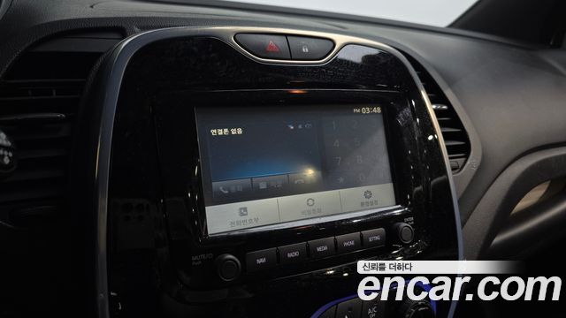 Renault Korea QM3 2017 — photo 22