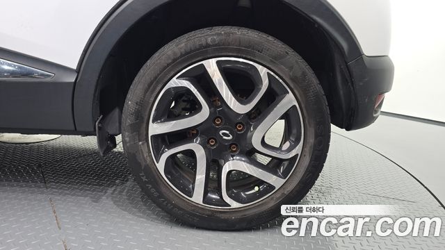 Renault Korea QM3 2017 — photo 7