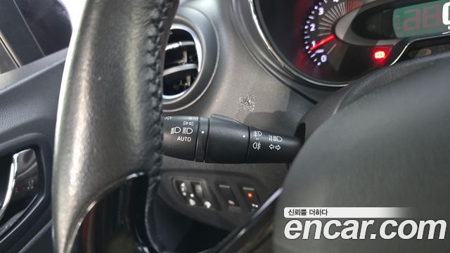 Renault Korea QM3 2017 — photo 29