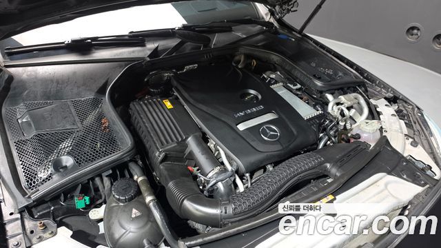 Mercedes-Benz C-Class 2018 — photo 6