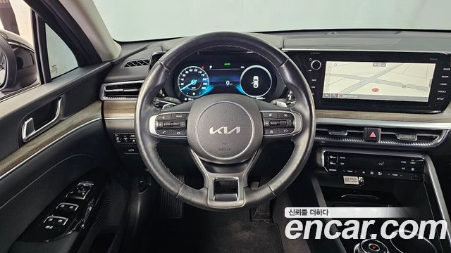 Kia K5 2022 — photo 19