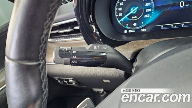 Kia K5 2022 — photo 27
