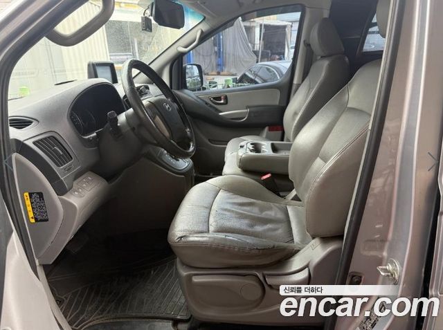 Hyundai Starex 2019 — photo 5