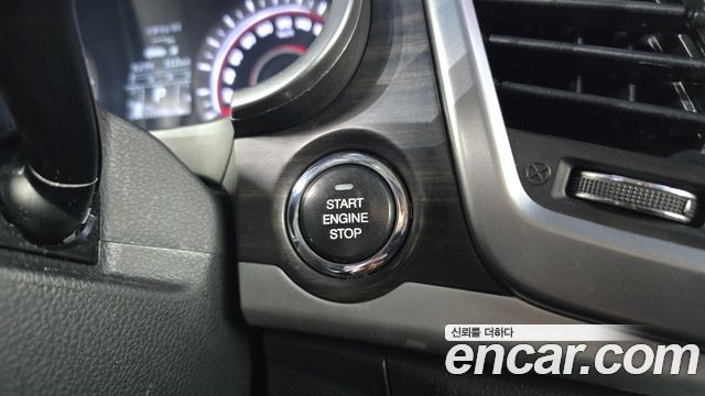 KG Mobility KORANDO 2016 — photo 17