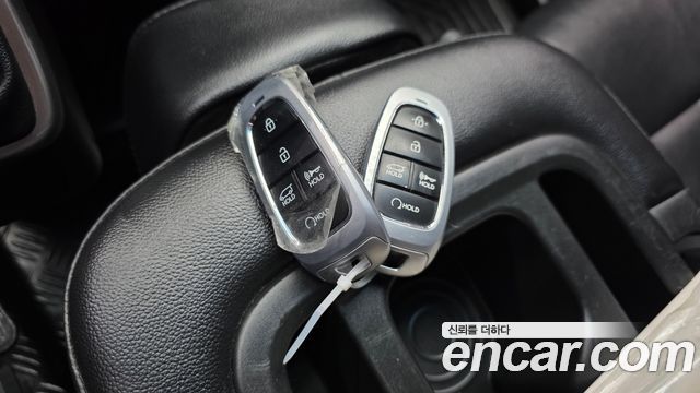 Hyundai Staria 2023 — photo 30