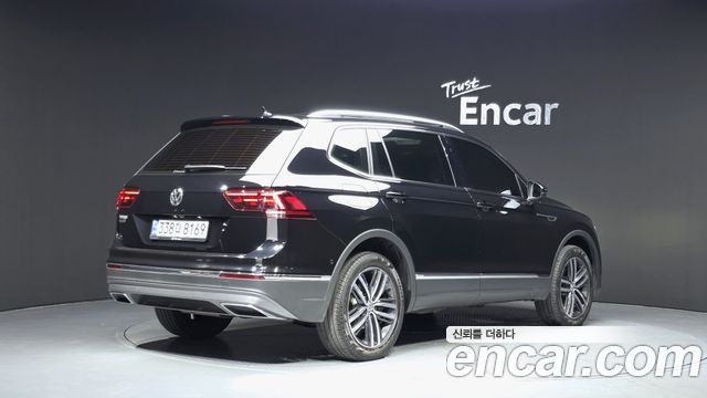 Volkswagen Tiguan 2020 — photo 2