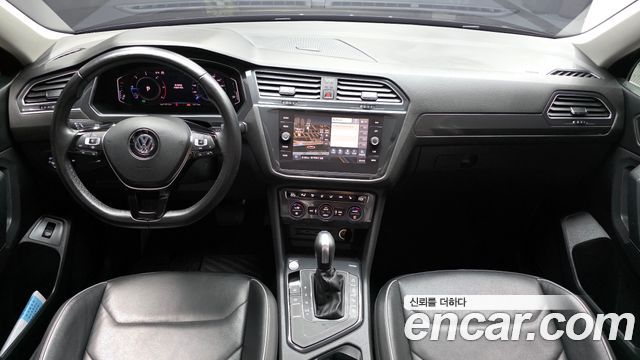 Volkswagen Tiguan 2020 — photo 10
