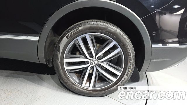Volkswagen Tiguan 2020 — photo 7