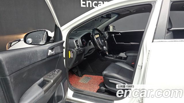 Kia Sportage 2018 — photo 10