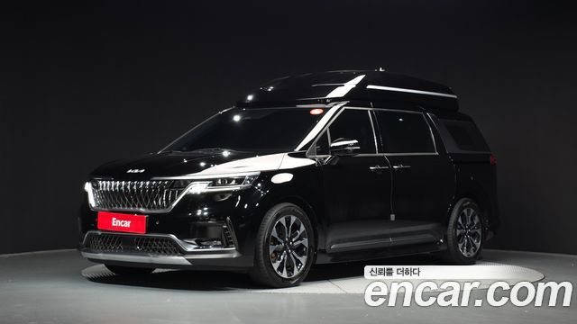 Kia Canival 2021 — photo 1