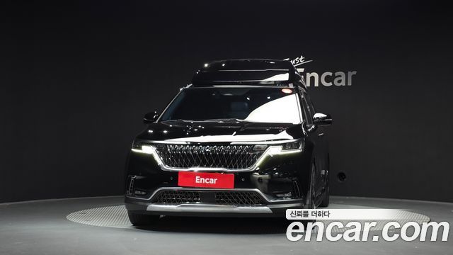 Kia Canival 2021 — photo 3