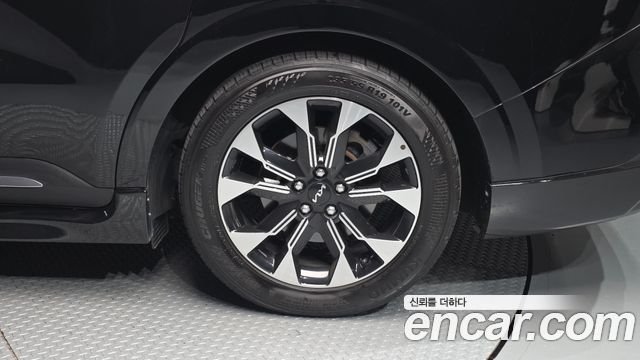 Kia Canival 2021 — photo 7