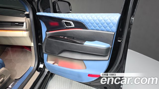 Kia Canival 2021 — photo 15