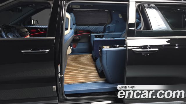 Kia Canival 2021 — photo 16