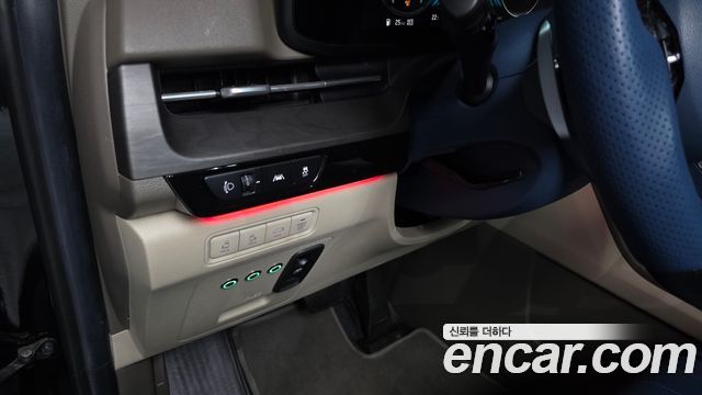 Kia Canival 2021 — photo 29