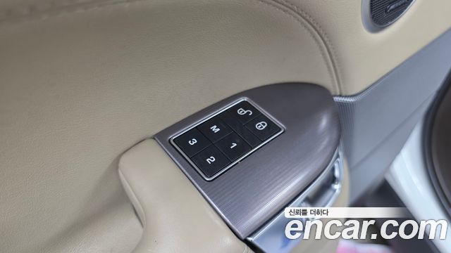 Land Rover Range Rover Sport 2017 — photo 27