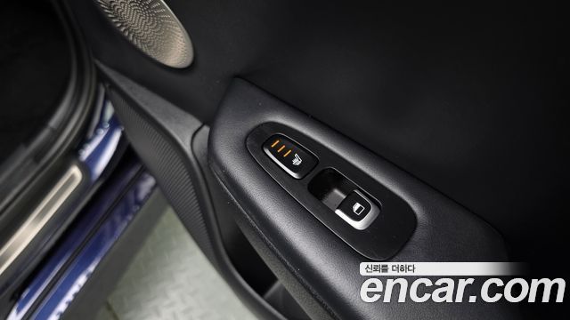 Kia Stinger 2018 — photo 24