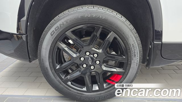 Chevrolet Korea Traverse 2022 — photo 5