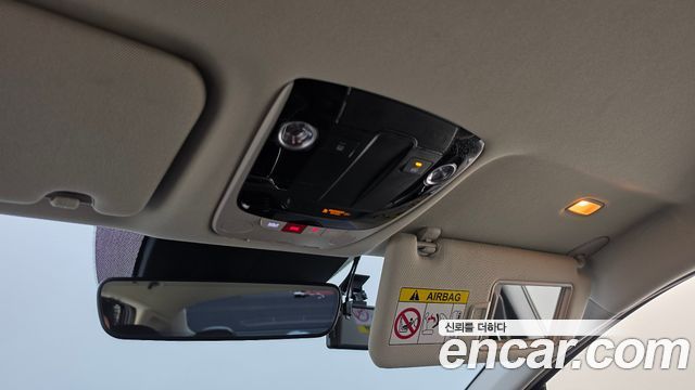 Kia K5 2023 — photo 23