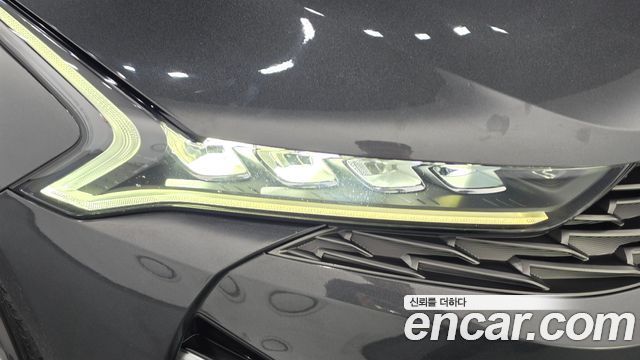 Kia K5 2023 — photo 8