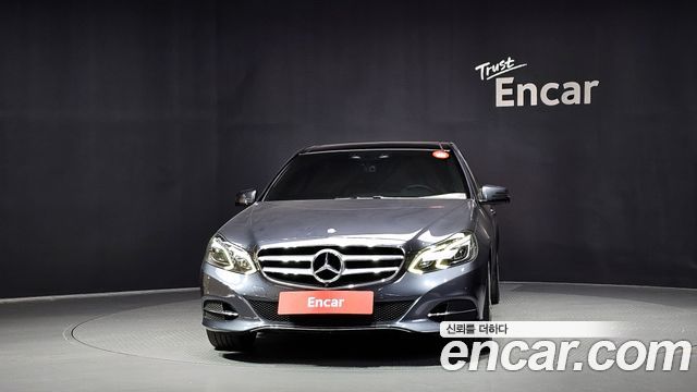 Mercedes-Benz E-Class 2015 — photo 3