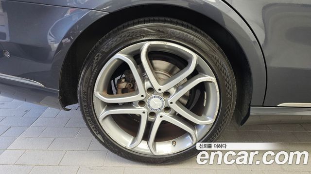 Mercedes-Benz E-Class 2015 — photo 5