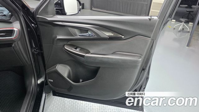 Chevrolet Korea Trailblazer 2022 — photo 15