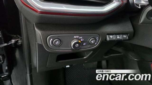Chevrolet Korea Trailblazer 2022 — photo 29
