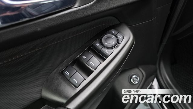 Chevrolet Korea Trailblazer 2022 — photo 35
