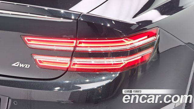 Genesis G80 2021 — photo 9