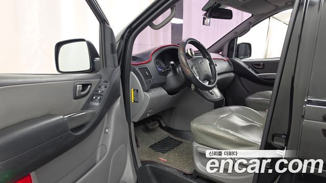 Hyundai Starex 2018 — photo 10