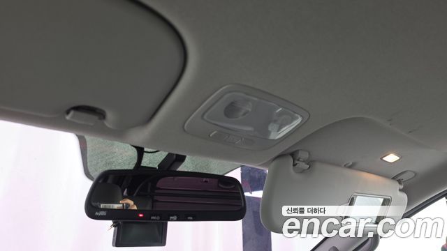 Hyundai Starex 2018 — photo 17