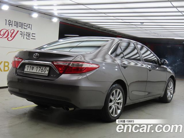 Toyota Camry 2015 — photo 4