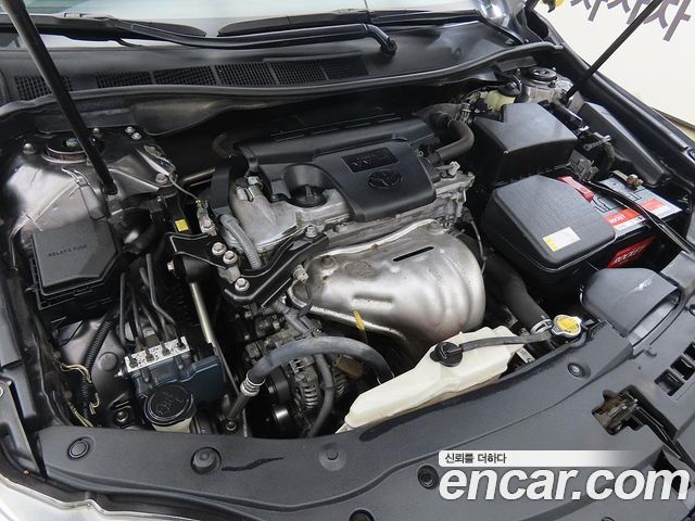Toyota Camry 2015 — photo 19