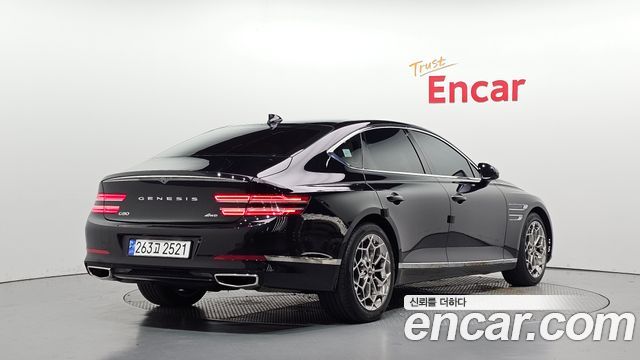 Genesis G80 2022 — photo 2