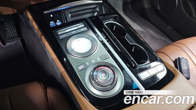 Genesis G80 2022 — photo 12