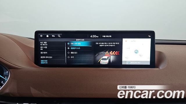 Genesis G80 2022 — photo 22
