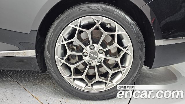 Genesis G80 2022 — photo 7