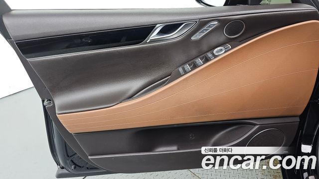 Genesis G80 2022 — photo 14