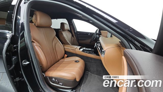 Genesis G80 2022 — photo 16