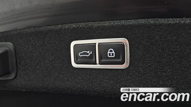 Genesis G80 2022 — photo 35