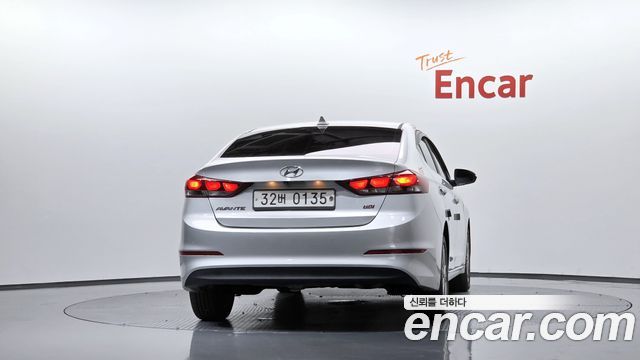 Hyundai AVANTE 2016 — photo 4