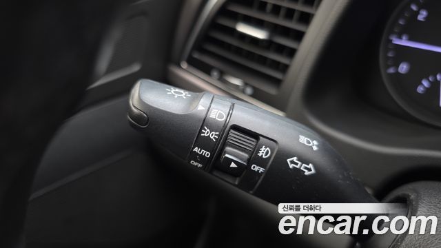 Hyundai AVANTE 2016 — photo 27
