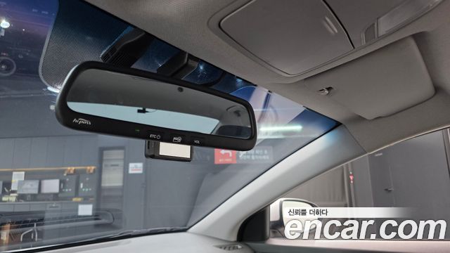 Hyundai AVANTE 2016 — photo 30