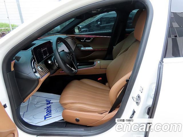 Mercedes-Benz E-Class 2026 — photo 10