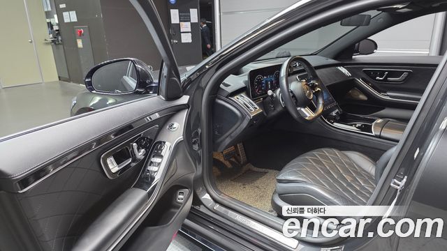 Mercedes-Benz S-Class 2021 — photo 13