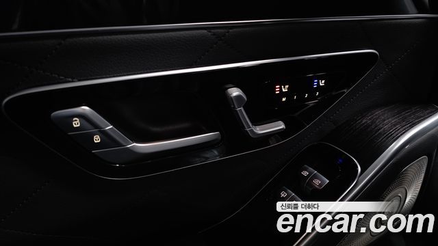 Mercedes-Benz S-Class 2021 — photo 25